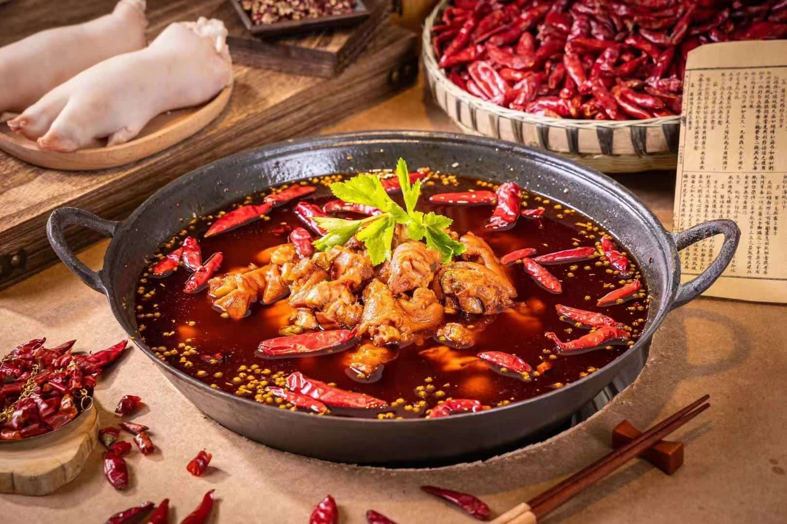 Explore the unique spicy charm of Sichuan hotpot